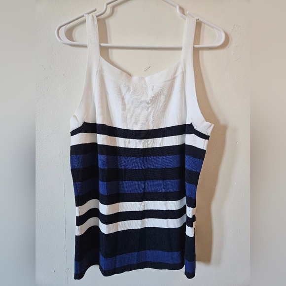Laura Petites XL extra large Striped tank top Bnwt NWT white black blue soft new - Picture 4 of 4